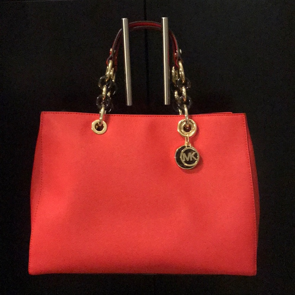 Like new Michael Kors orange handbag